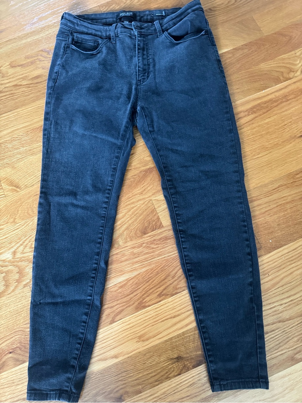 Judy Blue Dark Charcoal Skinny Jeans